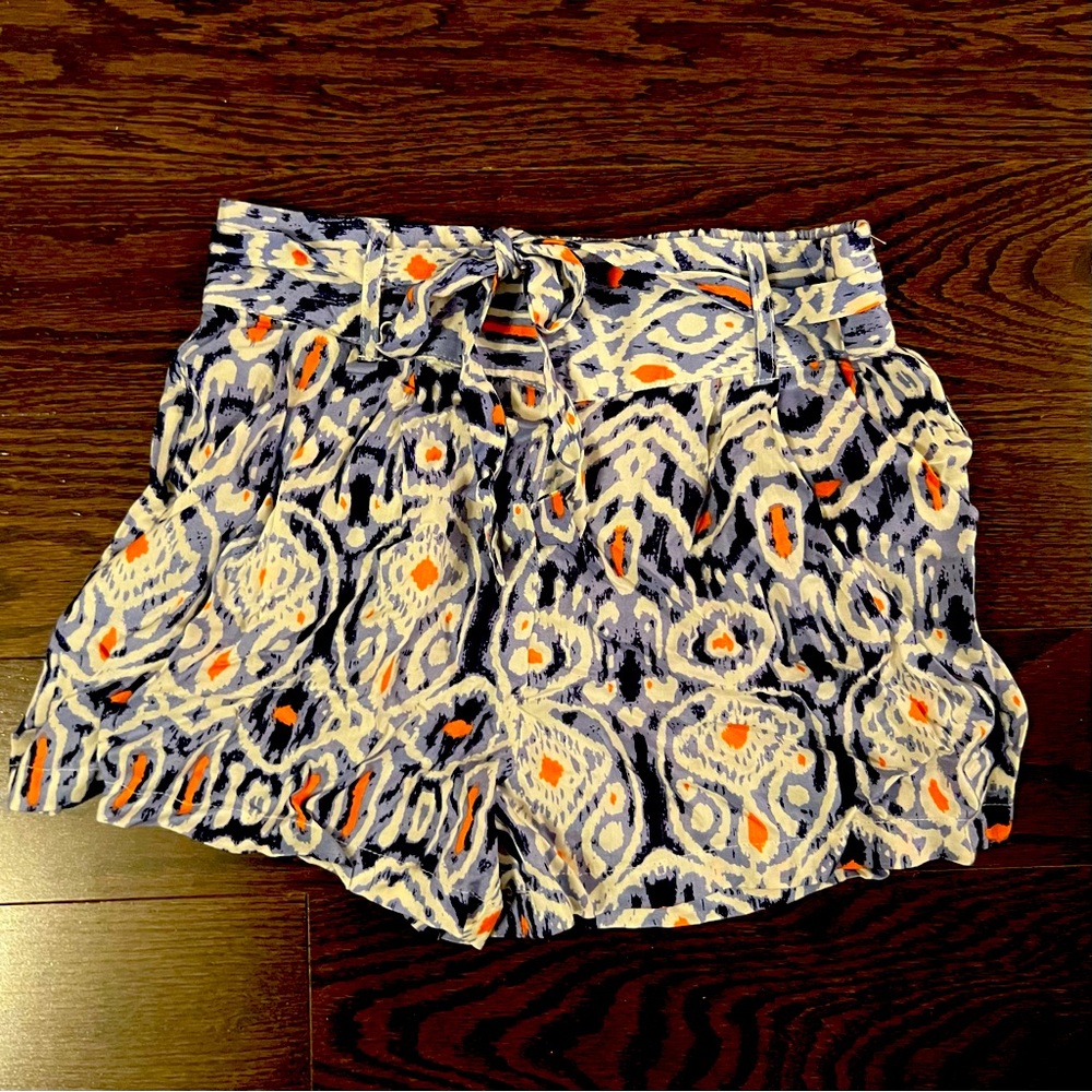 DEX Batik print shorts like new